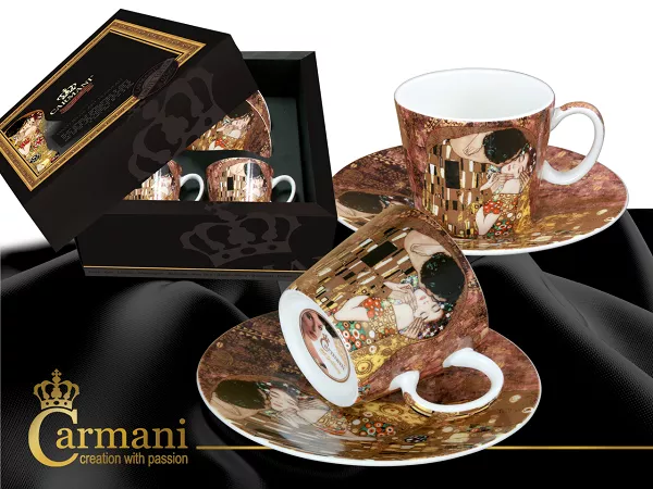 Komplet 2 filiżanek ze spodkiem espresso Carmani - Gustav Klimt The Kiss 33.532-0301 Komplet 2 filiżanek ze spodkiem espresso Carmani - Gustav Klimt The Kiss 33.532-0301