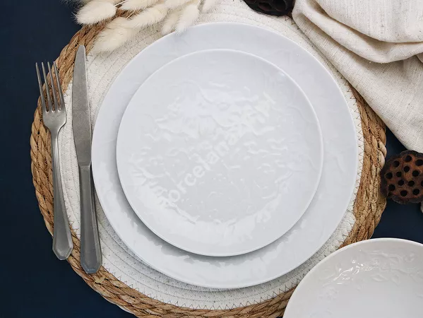 Komplet talerzy na 6 osób (18 el) Lubiana - Hanami Klasyczna Biel Komplet talerzy na 6 osób (18 el) Lubiana - Hanami Klasyczna Biel