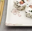 Zestaw do sushi dla 2 osób (4 el.) z pałeczkami Tokyo Design Studio - Sakura White 33758