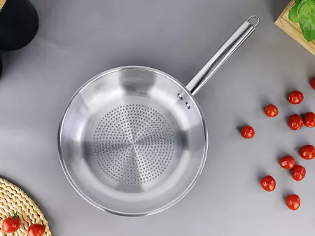 Patelnia ze stali nierdzewnej 28 cm Fackelmann - Oval 11.66162