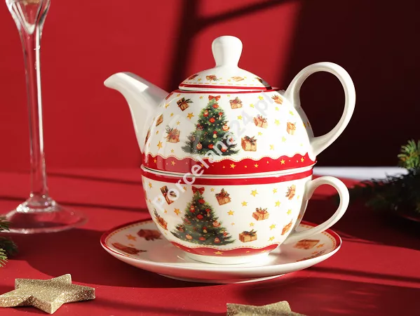 Filiżanka ze spodkiem  0,3 l / 15 cm i z dzbankiem 0,45 l  Duo  - Christmas Tree 15.CHT3.KDH Filiżanka ze spodkiem  0,3 l / 15 cm i z dzbankiem 0,45 l  Duo  - Christmas Tree 15.CHT3.KDH