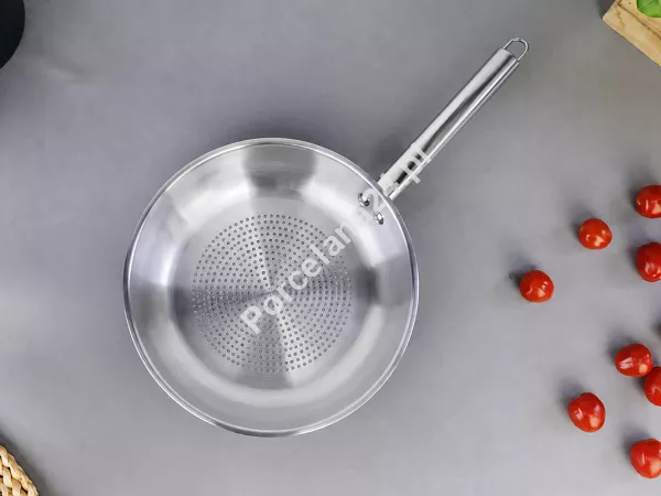 Patelnia ze stali nierdzewnej 24 cm Fackelmann - Oval 11.66161 Patelnia ze stali nierdzewnej 24 cm Fackelmann - Oval 11.66161